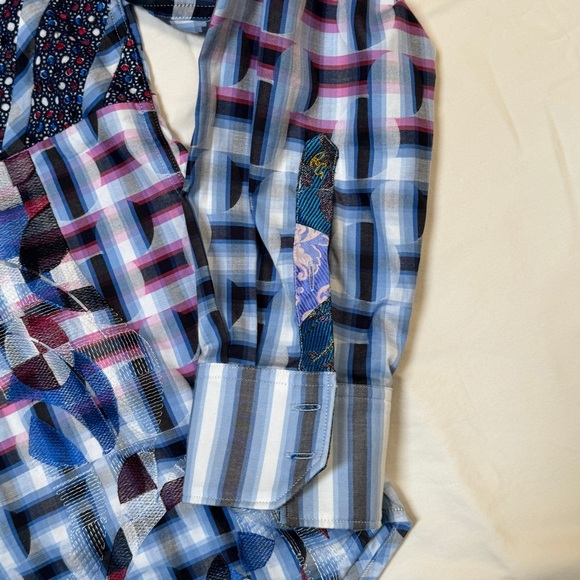 Robert Graham, limited edition, long sleeved button up - Picture 4 of 11